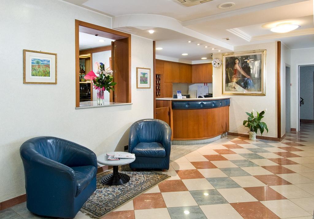 Hotel Europa Cupra Marittima Esterno foto