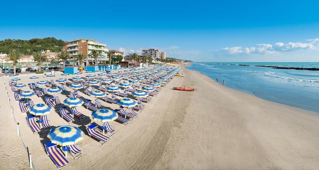 Hotel Europa Cupra Marittima Esterno foto